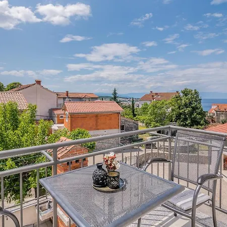 Apartment Marina Malinska