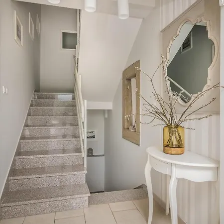 Apartment Marina Malinska