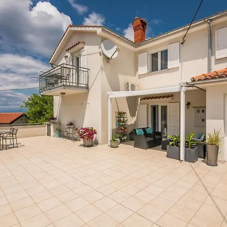Marina Apartment